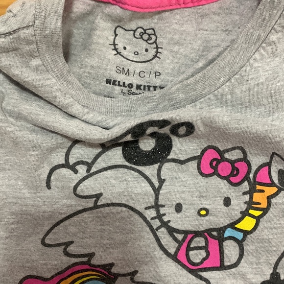 Hello kitty “so sweet” shirt - Picture 2 of 3